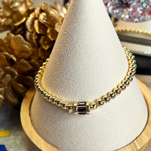 BaubleBar– NWT – “Tatum” Purple Crystal and Gold Tone Stretch Bracelet - Picture 2 of 3